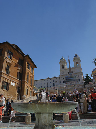 Kirche und der Barcaccia Brunnen - Latium (Rom) (Rom)