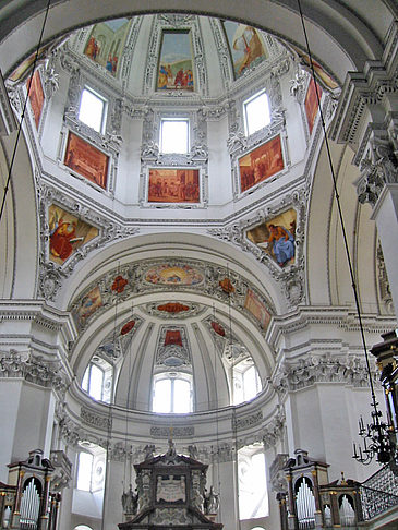 Foto Im Salzburger Dom - Salzburg