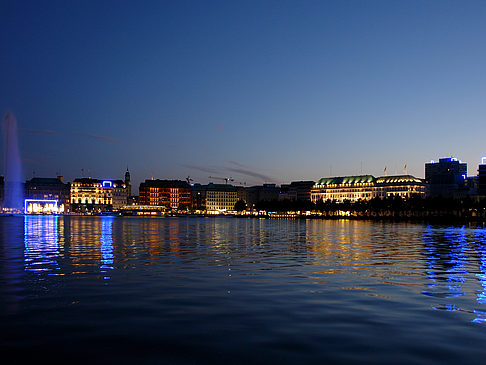 Binnenalster am Abend - Hamburg (Hamburg)