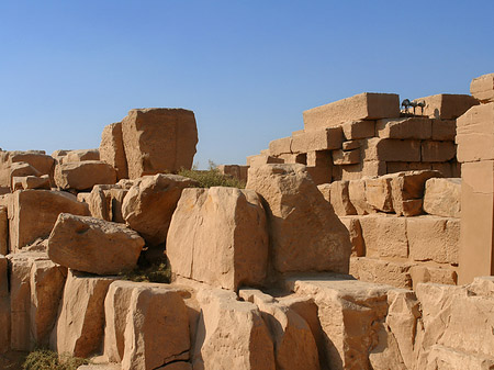 Mauern - Landesinnere (Luxor)