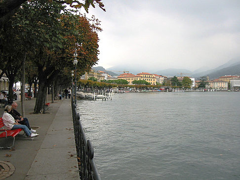 Blick auf die Stadt - Tessin (Lugano)